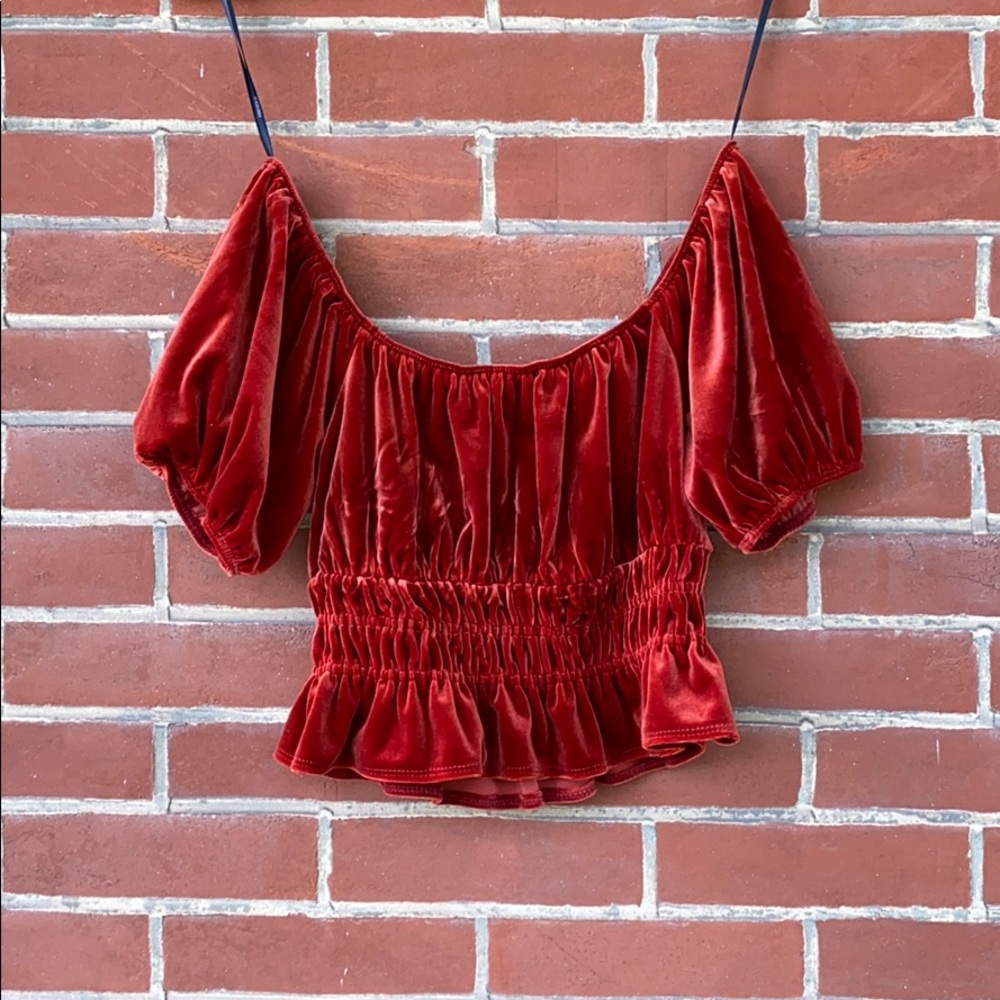 Velvet top